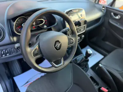 Renault Clio 2018 - 12500 EUR, 167036 km - 167036km - foto 5 de 15