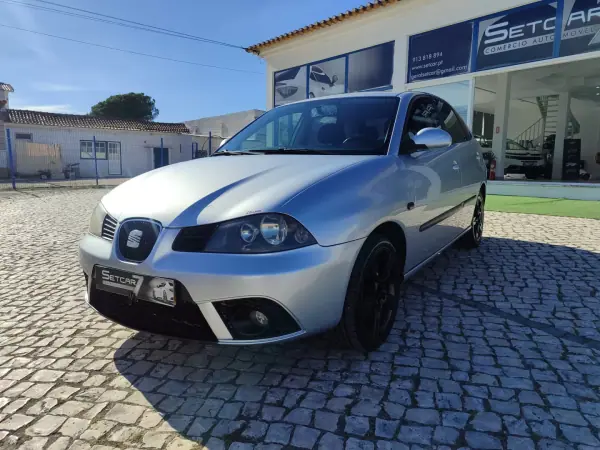 SEAT Ibiza 2008 — foto 3 de 21