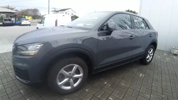 Audi Q2 2018 - 18850 EUR, 149862 km - AUTO.MOTO.pt - 149862km - foto 15 de 29
