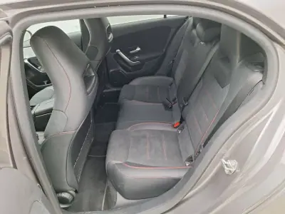 Mercedes-Benz A 180 2022 - 29590 EUR, 50171 km - AUTO.MOTO.pt - 50171km - foto 9 de 11