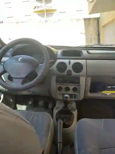 Renault Kangoo 2004 - 4400 EUR, 266000 km - 266000km - foto 10 de 12