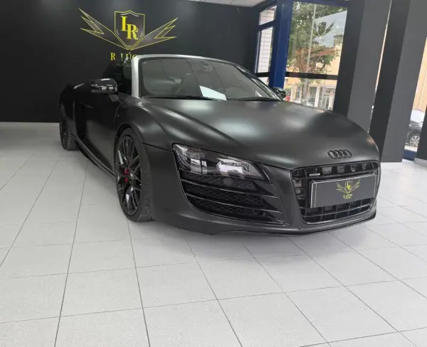 Audi R8 Spyder 2012 - 125000 EUR, 89245 km - AUTO.MOTO.pt - 89245km - foto 3 de 44