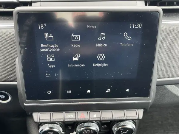 Renault Zoe 2020 - 14990 EUR, 69000 km - AUTO.MOTO.pt - 69000km - foto 17 de 23