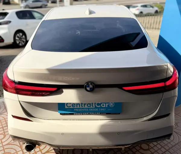 BMW 216 Gran Coupé 2021 - 25950 EUR, 84000 km - AUTO.MOTO.pt - 84000km - foto 10 de 27