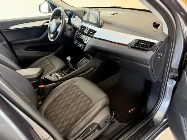 BMW X1 2019 - 22000 EUR, 58000 km - AUTO.MOTO.pt - 58000km - foto 27 de 112
