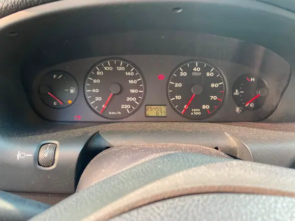 Fiat Bravo 1999 - 1100 EUR, 254000 km - AUTO.MOTO.pt - 254000km - foto 14 de 14