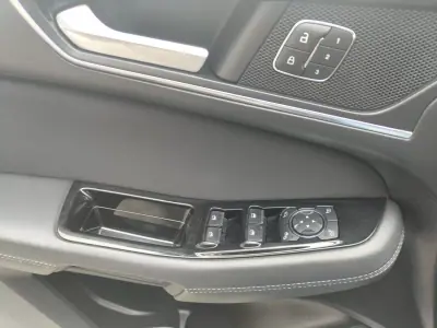 Ford S-Max 2019 - 22400 EUR, 124980 km - AUTO.MOTO.pt - 124980km - foto 13 de 18
