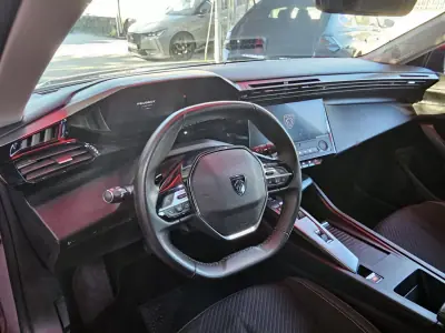 Peugeot 308 SW 2023 - 15750 EUR, 97000 km - AUTO.MOTO.pt - 97000km - foto 7 de 15