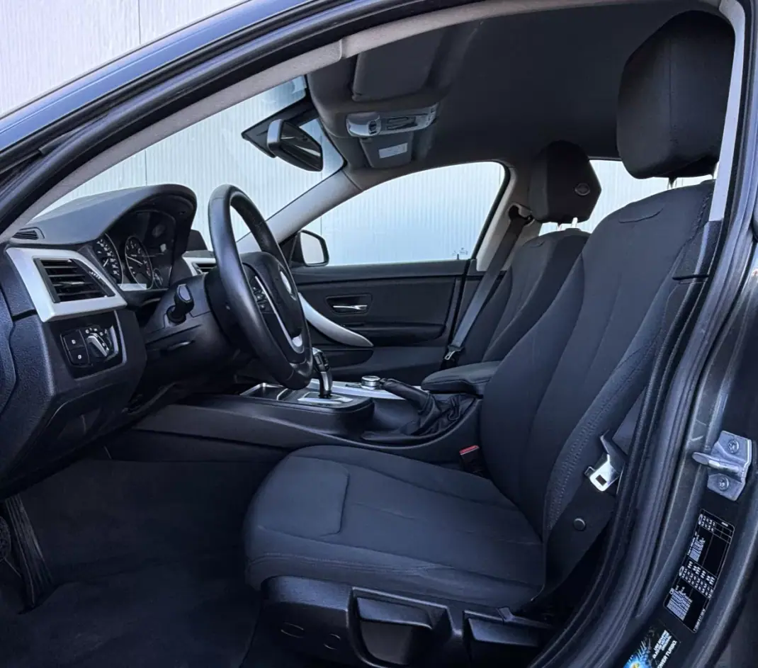 BMW 418 Gran Coupé 2019 - 24950 EUR, 45000 km - AUTO.MOTO.pt - 45000km - foto 13 de 48