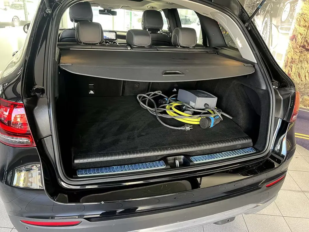 Mercedes-Benz GLC 300 2020 - 39800 EUR, 72985 km - 72985km - foto 25 de 25