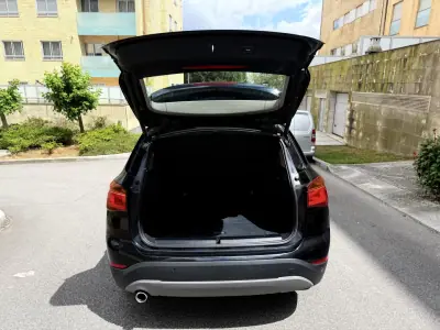 BMW X1 2019 - 19450 EUR, 183000 km - AUTO.MOTO.pt - 183000km - foto 8 de 15