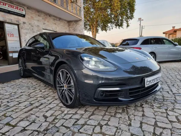 Porsche Panamera Sport Turismo 2018 - 84990 EUR, 147000 km - AUTO.MOTO.pt - 147000km - foto 2 de 50