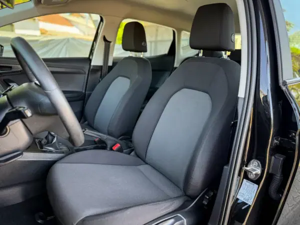 SEAT Ibiza 2019 - 13990 EUR, 132000 km - AUTO.MOTO.pt - 132000km - foto 7 de 12