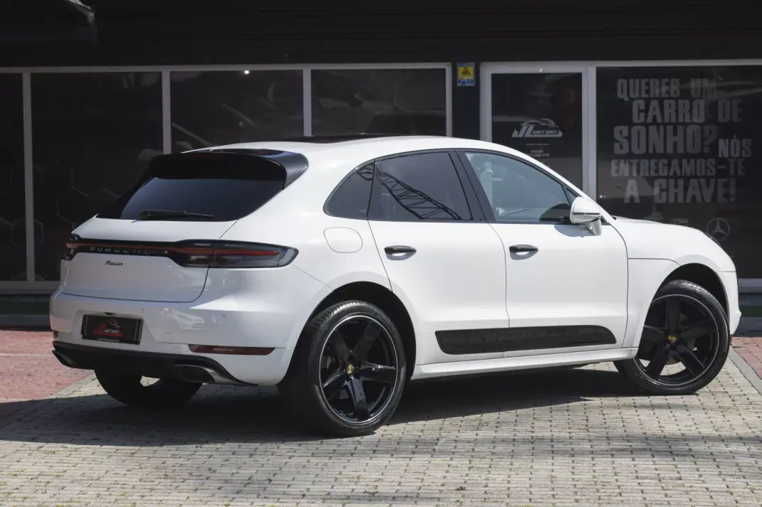 Porsche Macan 2018 - 53900 EUR, 89600 km - AUTO.MOTO.pt - 89600km - foto 31 de 40