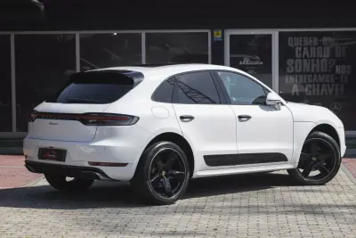 Porsche Macan 2018 - 53900 EUR, 89600 km - AUTO.MOTO.pt - 89600km - foto 31 de 40