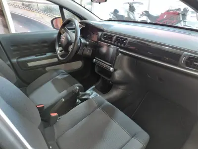 Citroën C3 2017 - 10900 EUR, 99000 km - AUTO.MOTO.pt - 99000km - foto 17 de 19