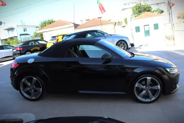 Audi TT Roadster 2015 - 23990 EUR, 151000 km - AUTO.MOTO.pt - 151000km - foto 32 de 36