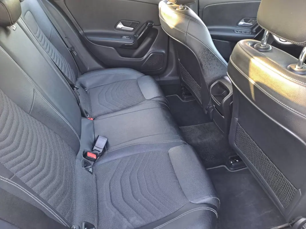 Mercedes-Benz A 180 2019 - 20990 EUR, 179000 km - AUTO.MOTO.pt - 179000km - foto 13 de 13