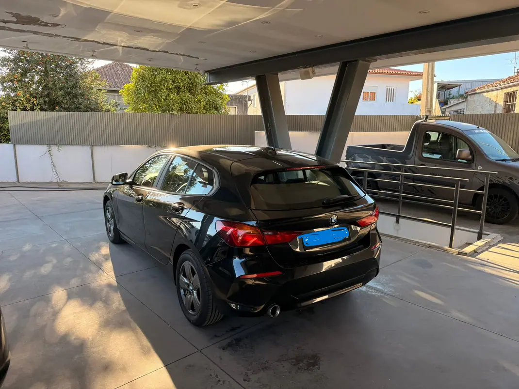 BMW 116 2020 - 20250 EUR, 82600 km - AUTO.MOTO.pt - 82600km - foto 2 de 3