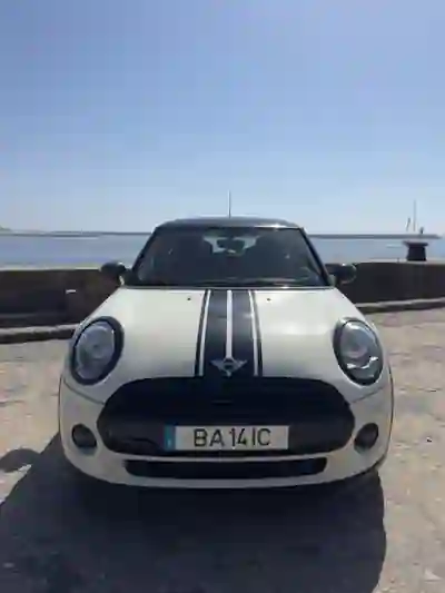 MINI One 2015 — foto 2 de 12