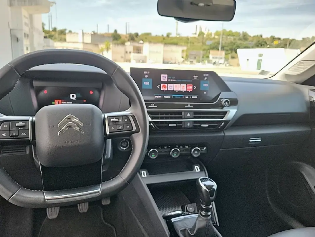 Citroën C4 2022 - 16700 EUR, 59543 km - 59543km - foto 19 de 25