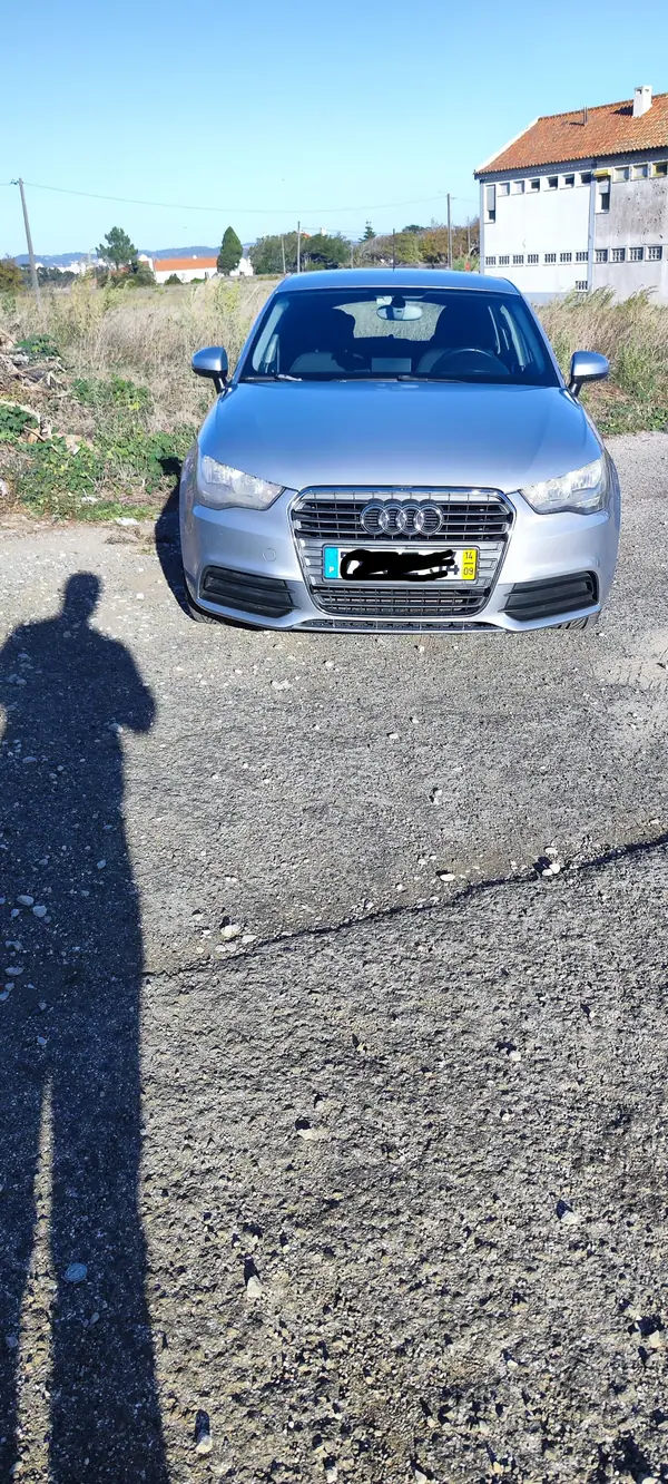 Audi A1 Sportback 2014 — foto 3 de 4