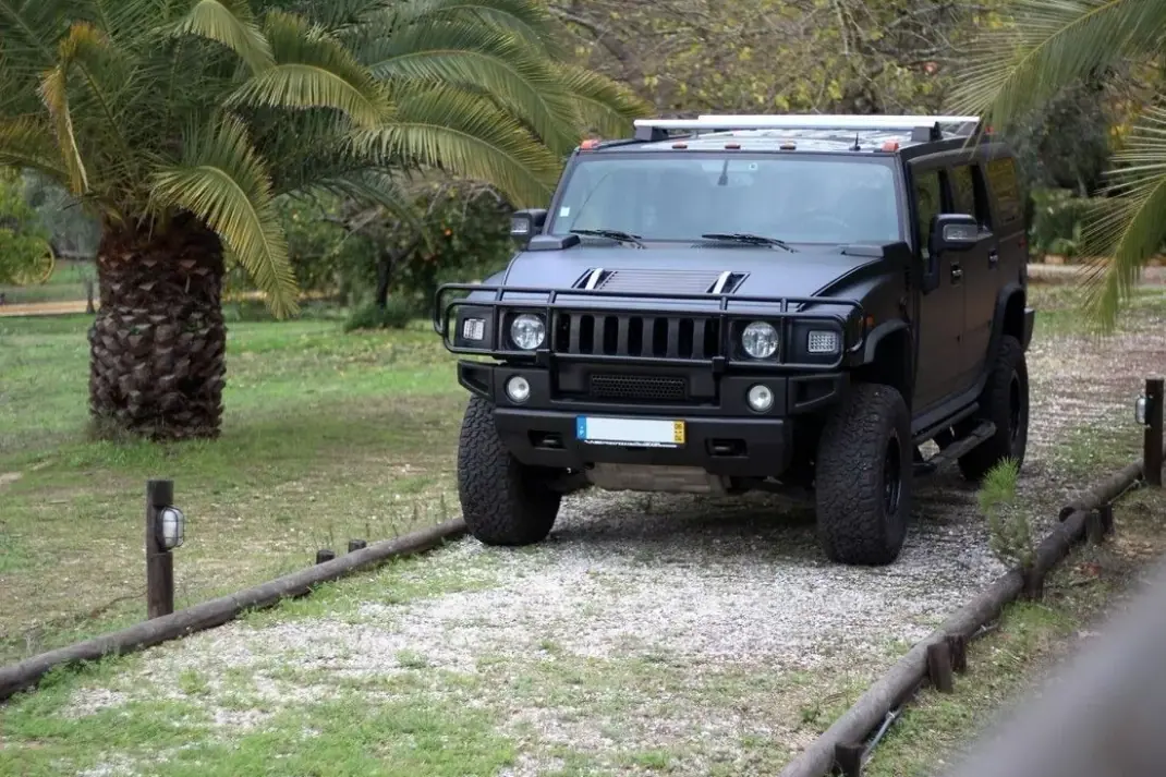 Hummer H2 2006 - 48800 EUR, 75250 km - AUTO.MOTO.pt - 75250km - foto 22 de 39