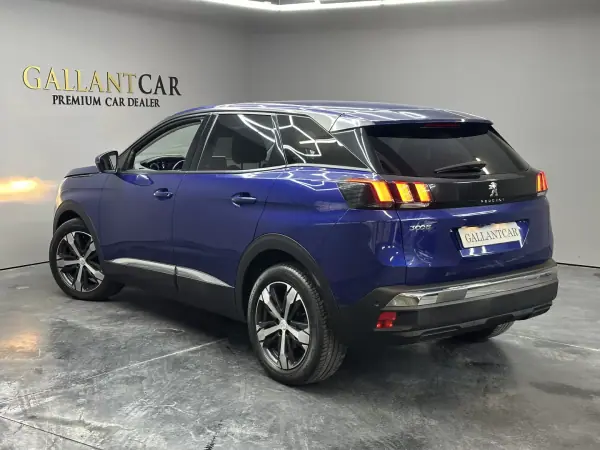 Peugeot 3008 2020 - 17000 EUR, 142000 km - AUTO.MOTO.pt - 142000km - foto 4 de 42