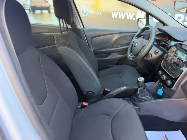 Renault Clio 2018 - 12500 EUR, 167036 km - 167036km - foto 12 de 15
