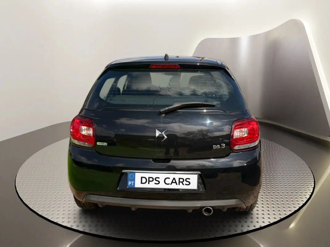 DS DS3 2017 - 8500 EUR, 115144 km - AUTO.MOTO.pt - 115144km - foto 5 de 8