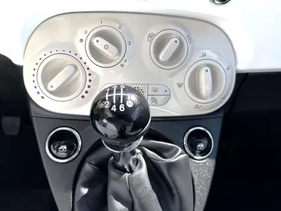 Fiat 500 2020 - 12800 EUR, 64940 km - AUTO.MOTO.pt - 64940km - foto 9 de 12
