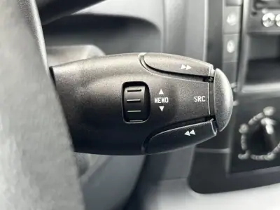 Citroën Jumpy 2015 - 16900 EUR, 135000 km - AUTO.MOTO.pt - 135000km - foto 27 de 39