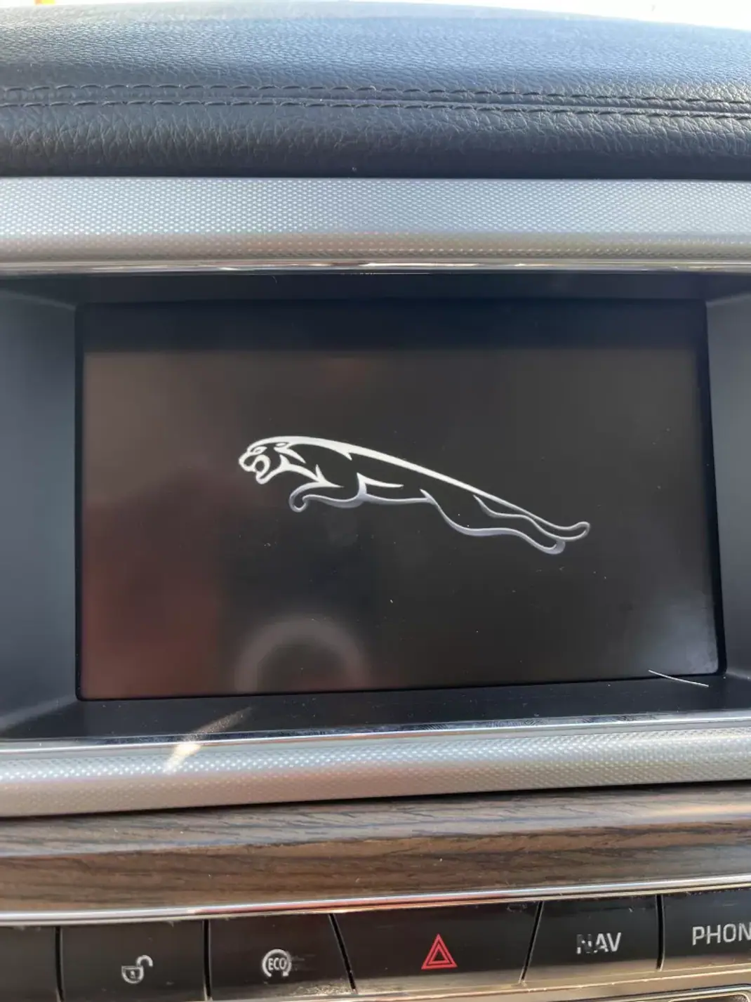 Jaguar XF Sportbrake 2013 - 15999 EUR, 245000 km - 245000km - foto 26 de 32
