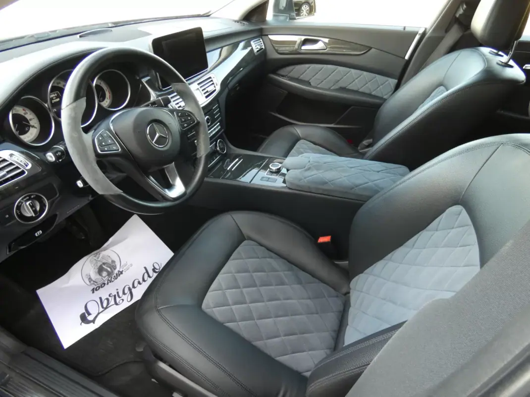 Mercedes-Benz CLS 250 2015 - 22500 EUR, 278000 km - AUTO.MOTO.pt - 278000km - foto 28 de 42