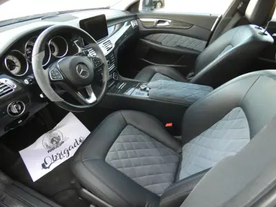 Mercedes-Benz CLS 250 2015 - 22500 EUR, 278000 km - AUTO.MOTO.pt - 278000km - foto 28 de 42
