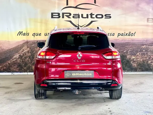 Renault Clio Sport Tourer 2017 - 13900 EUR, 192695 km - AUTO.MOTO.pt - 192695km - foto 7 de 25