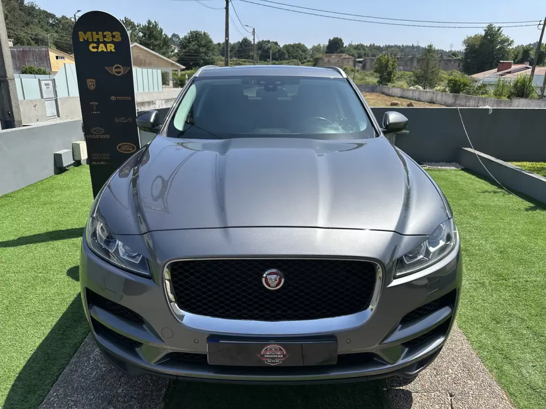 Jaguar F-Pace 2018 - 22500 EUR, 146000 km - 146000km - foto 5 de 69