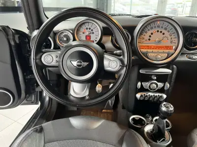 MINI 1000 2010 - 14800 EUR, 89496 km - AUTO.MOTO.pt - 89496km - foto 14 de 25