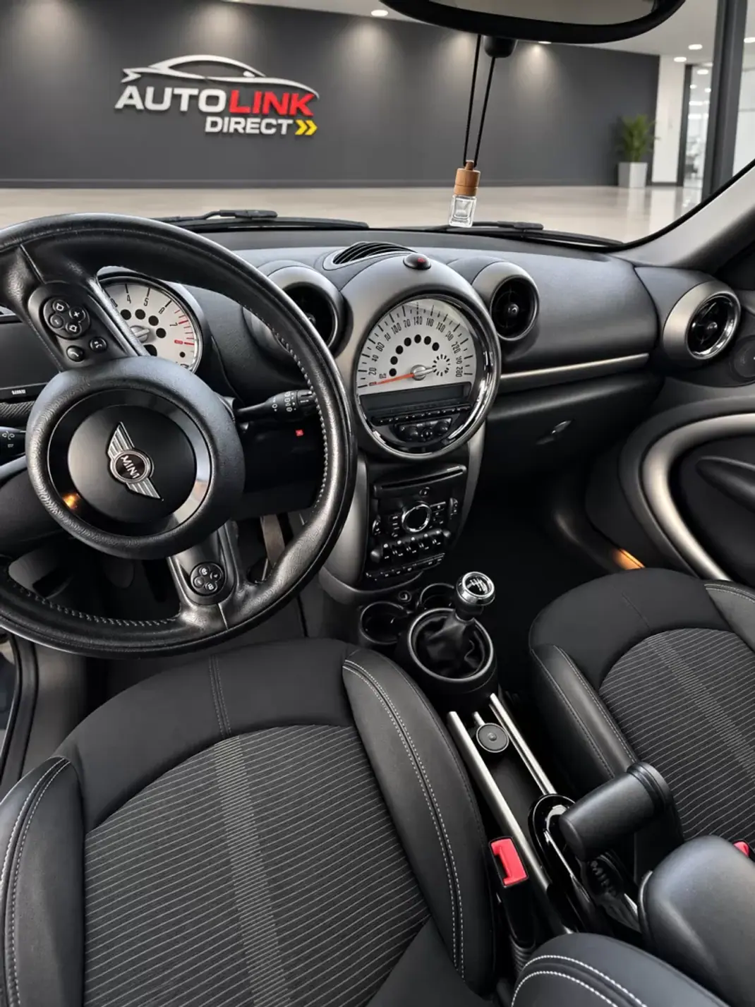 MINI Countryman 2010 - 9500 EUR, 149344 km - 149344km - foto 17 de 18