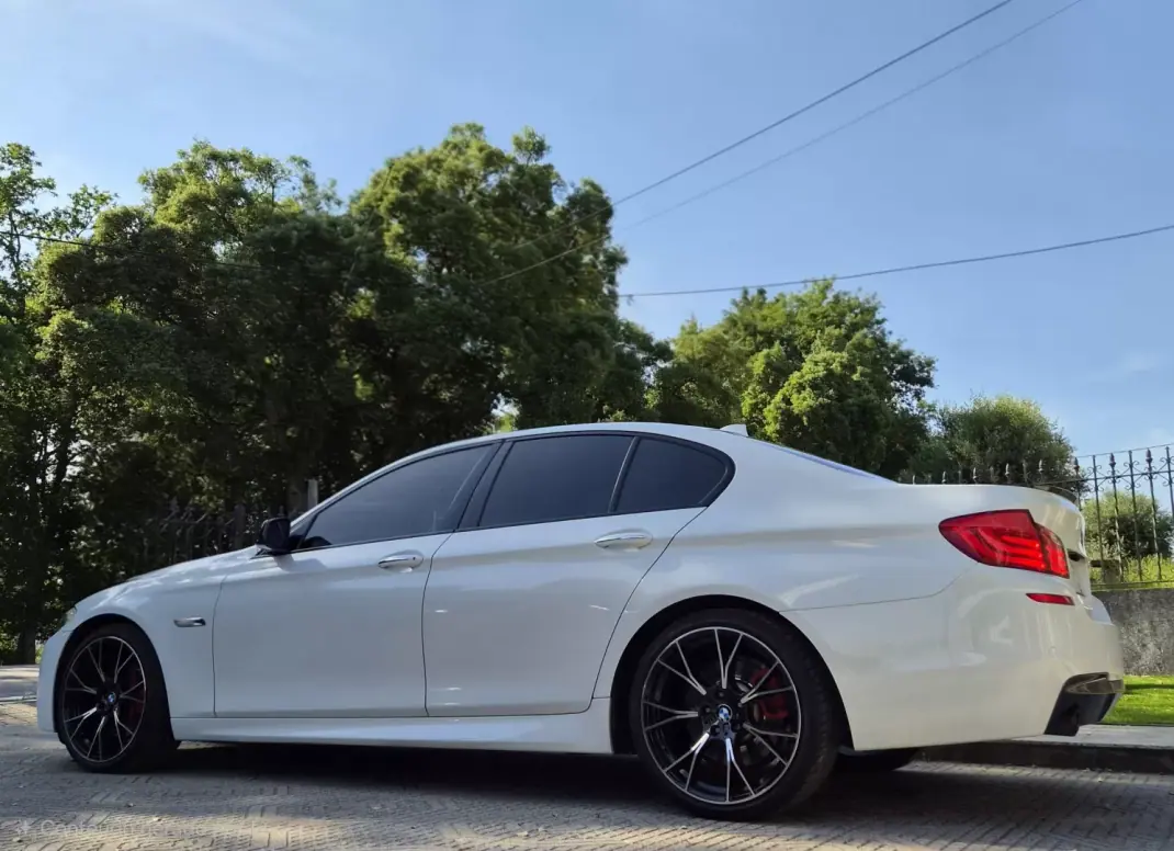 BMW 535 2011 - 21000 EUR, 222000 km - AUTO.MOTO.pt - 222000km - foto 6 de 20