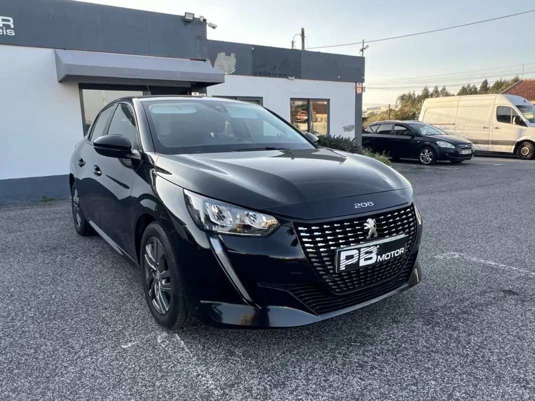 Peugeot 208 2022 - 14990 EUR, 178000 km - AUTO.MOTO.pt - 178000km - foto 8 de 15