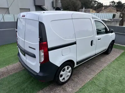 Dacia Dokker 2015 - 7000 EUR, 287197 km - AUTO.MOTO.pt - 287197km - foto 7 de 35