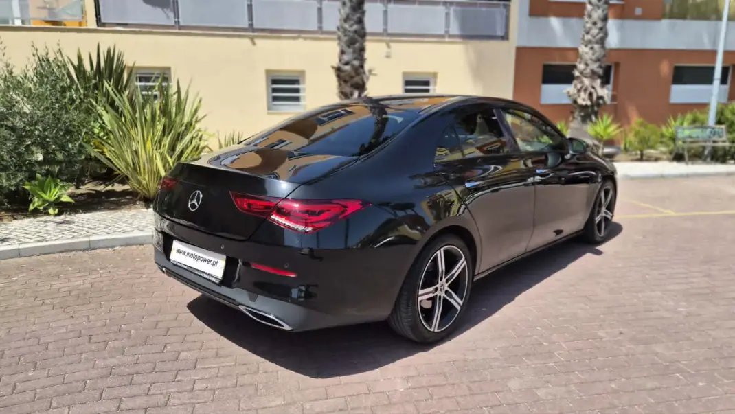 Mercedes-Benz CLA 180 2020 - 24890 EUR, 105000 km - AUTO.MOTO.pt - 105000km - foto 10 de 12
