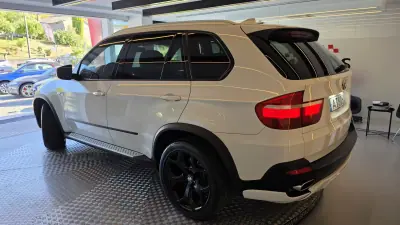 BMW X5 2008 - 16900 EUR, 205395 km - AUTO.MOTO.pt - 205395km - foto 23 de 64