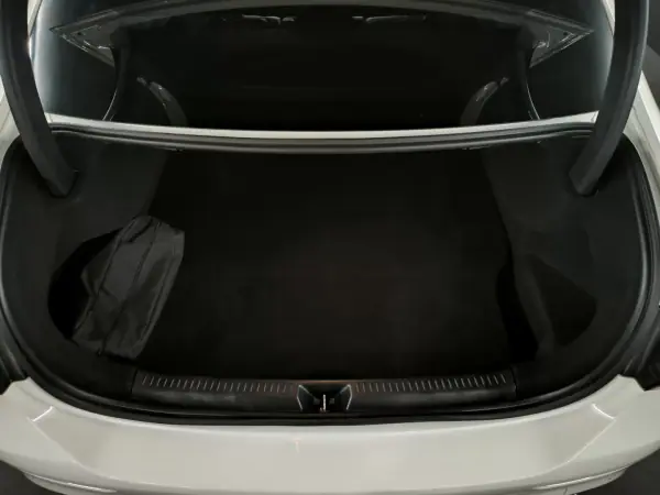 Mercedes-Benz A 250 Limousine 2020 - 25950 EUR, 141000 km - AUTO.MOTO.pt - 141000km - foto 52 de 55