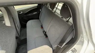Renault Zoe 2020 - 12900 EUR, 139000 km - AUTO.MOTO.pt - 139000km - foto 4 de 21