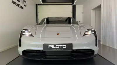 Porsche Taycan Sport Turismo 2022 — foto 2 de 35