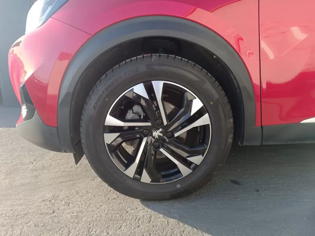 Peugeot 2008 2021 - 18990 EUR, 186919 km - AUTO.MOTO.pt - 186919km - foto 9 de 37