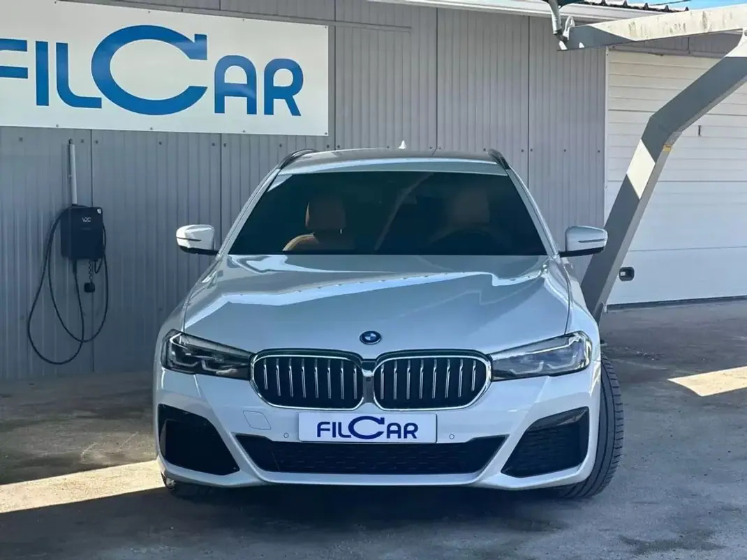 BMW 530e 2021 - 33900 EUR, 101252 km - AUTO.MOTO.pt - 101252km - foto 3 de 28