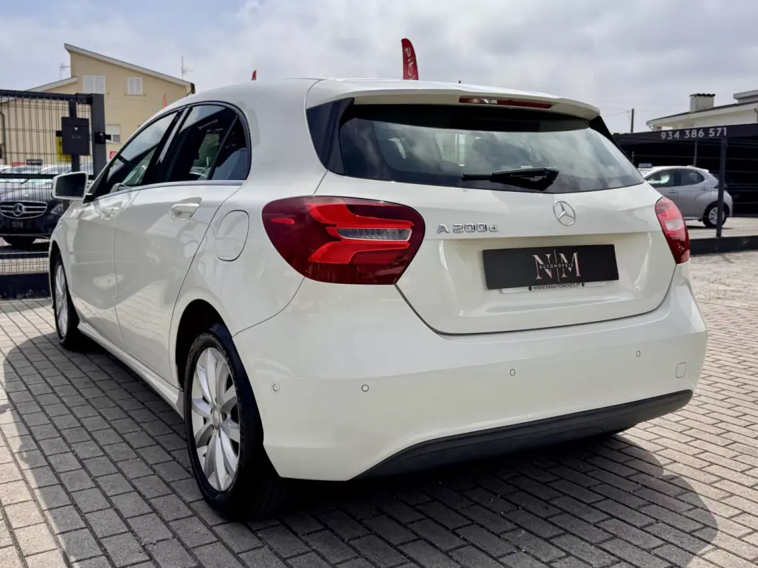 Mercedes-Benz A 200 2016 - 19990 EUR, 110000 km - 110000km - foto 6 de 19
